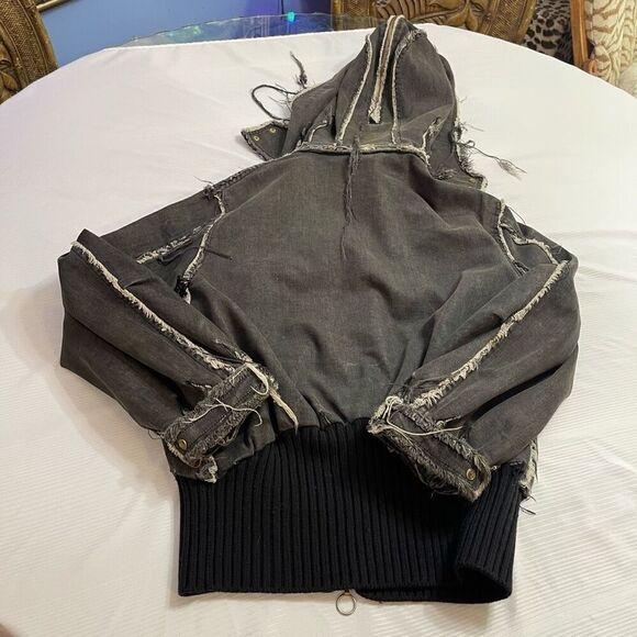 Stella McCartney Distressed Destroyed Denim Raw Seam Bomber Jacket Size 38 - Picture 6 of 9